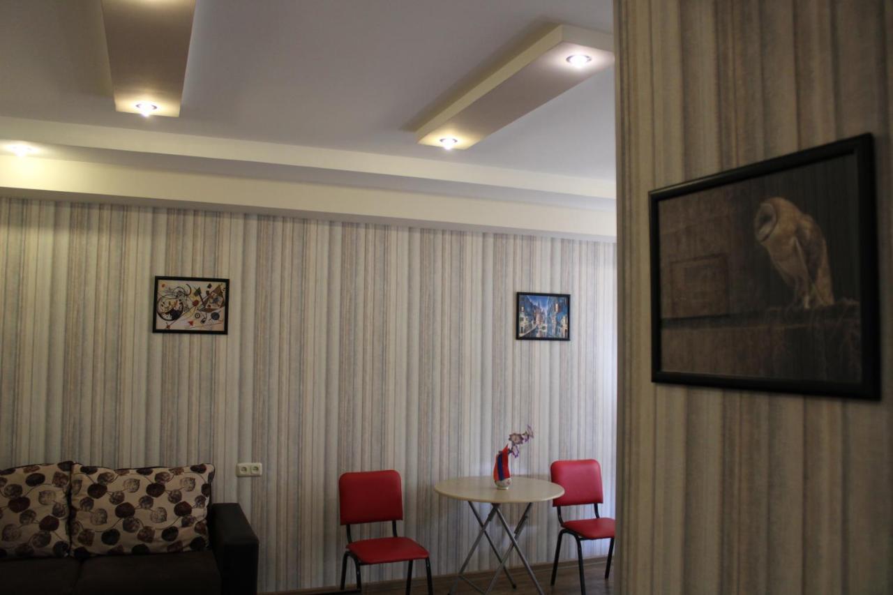 Zakyan Apartment เยเรวาน ภายนอก รูปภาพ