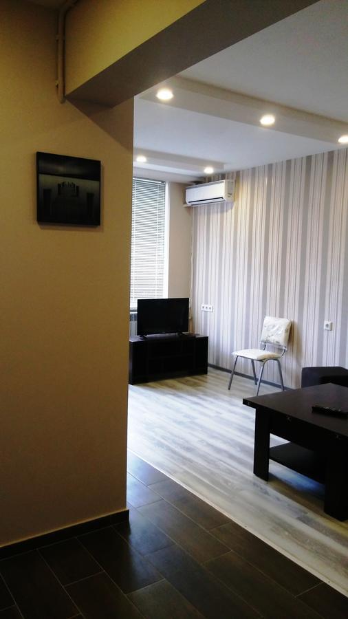 Zakyan Apartment เยเรวาน ภายนอก รูปภาพ